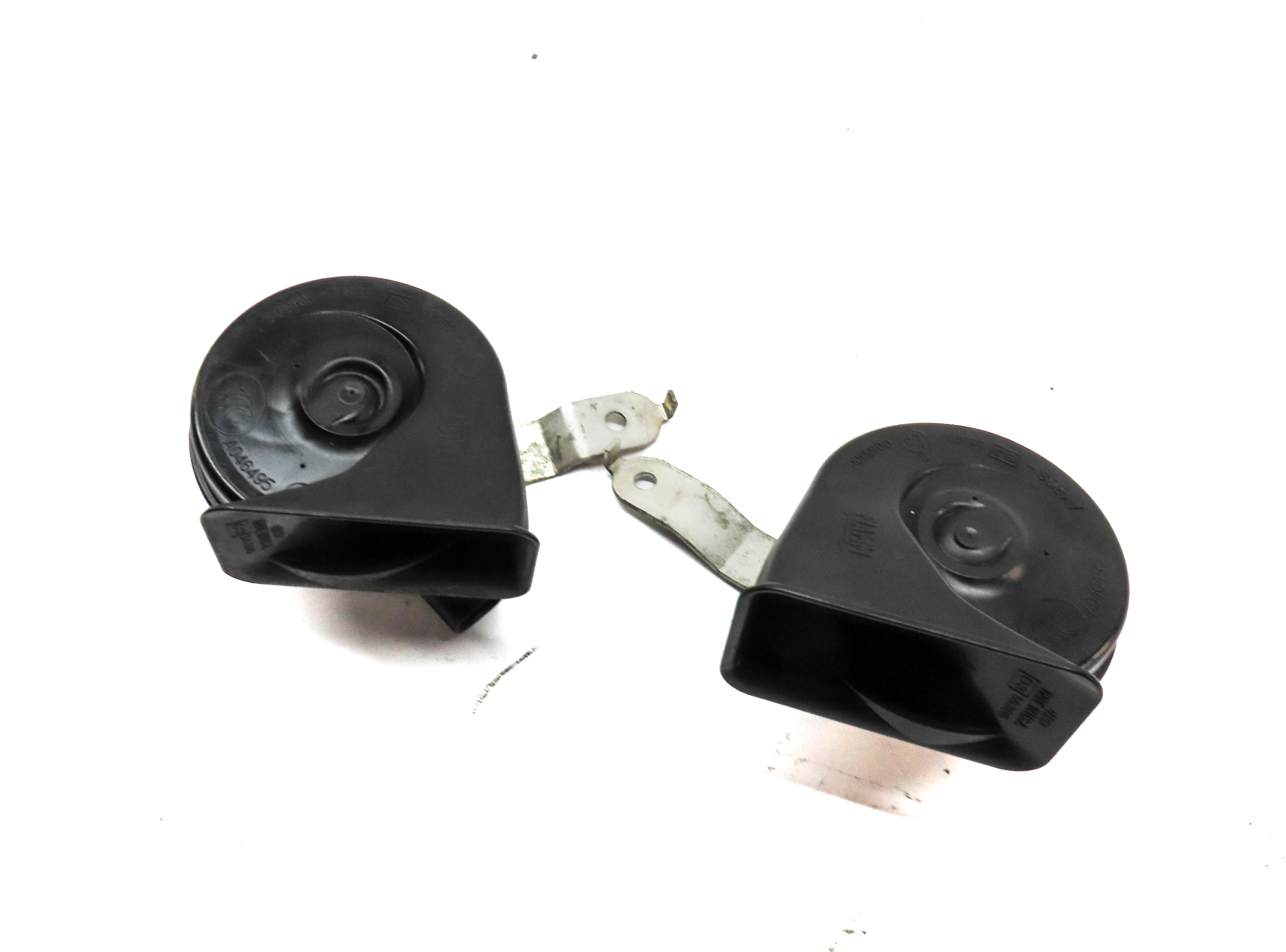 2011-2018 BMW X3 X4 (F25 F26) HIGH & LOW TONE SAFETY HORN SET-2 — exact item pictured